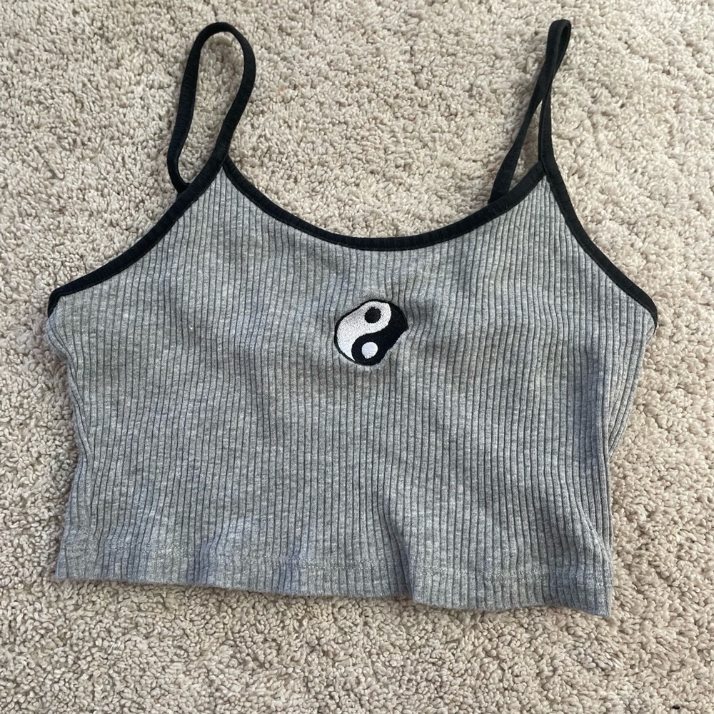 Yin & yang shein crop top